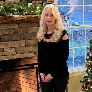 Meet your Posher, Pamela